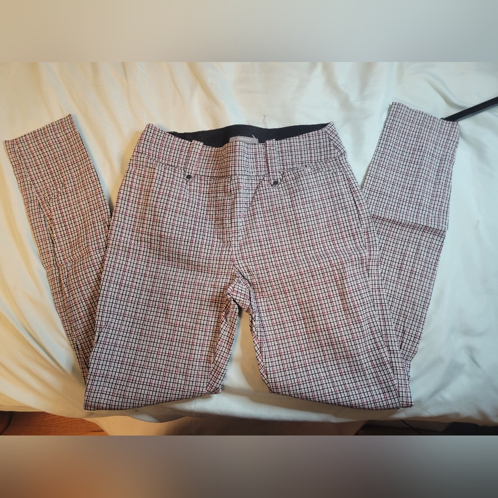 Plaid patterned dress pants